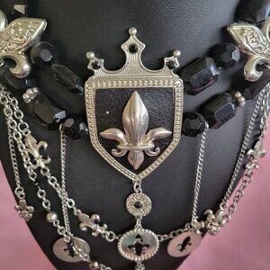 Fluer De Lis 3 strand Black/ Silver necklace